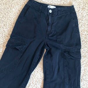 ZARA Women’s High Rise Straight Cargo Trousers Pants Black size 2